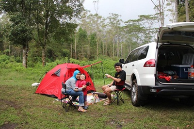 Camping Bersama Keluarga